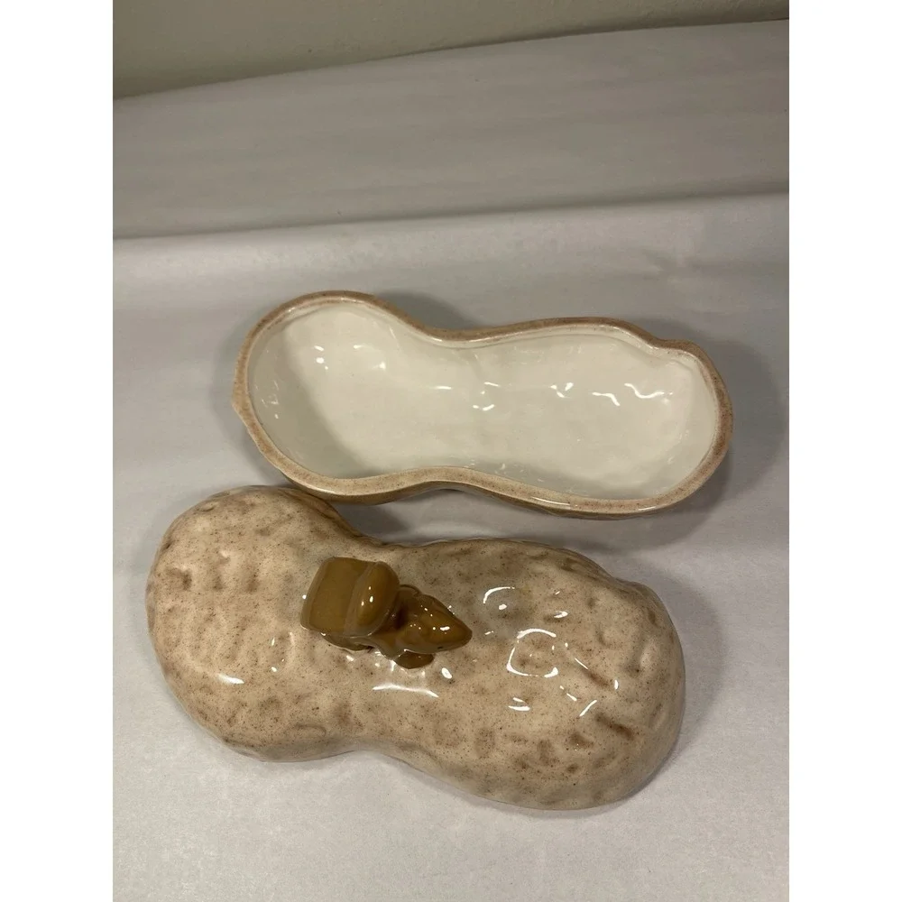 Vintage Neva Ceramic Squirrel Peanut Bowl W/ Top Glassware